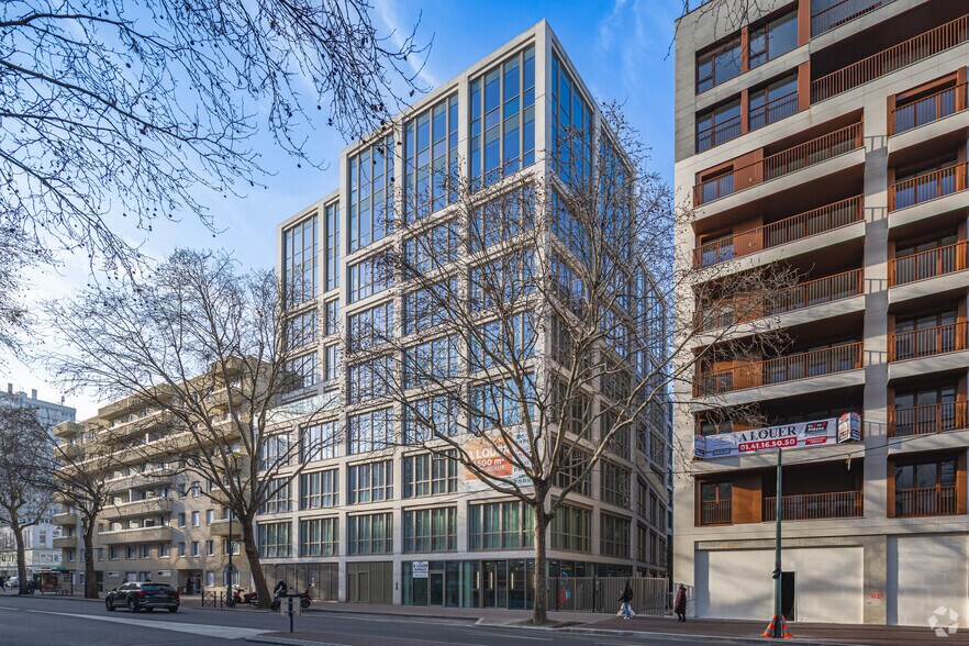 151 Boulevard Victor Hugo, Clichy à louer - Photo du bâtiment - Image 2 de 2