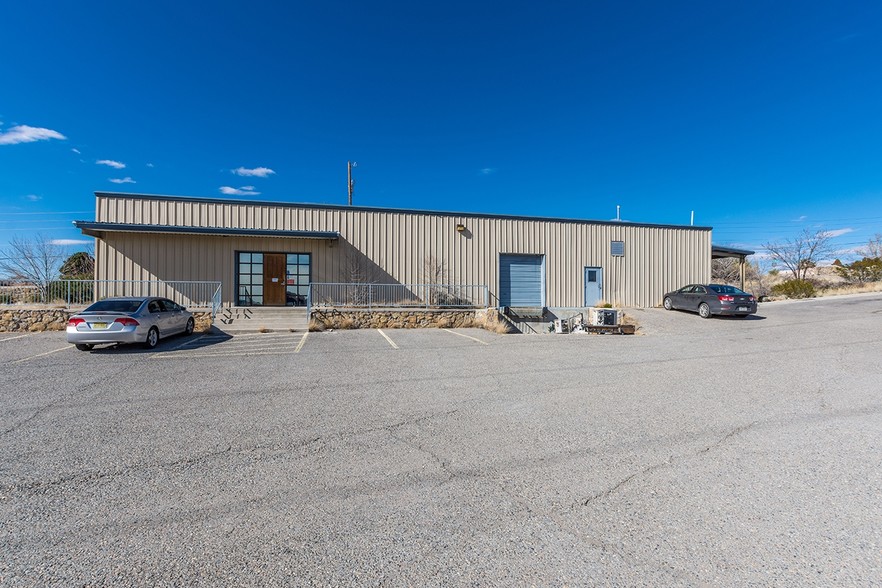 3231 N Main St, Las Cruces, NM for sale - Primary Photo - Image 1 of 1