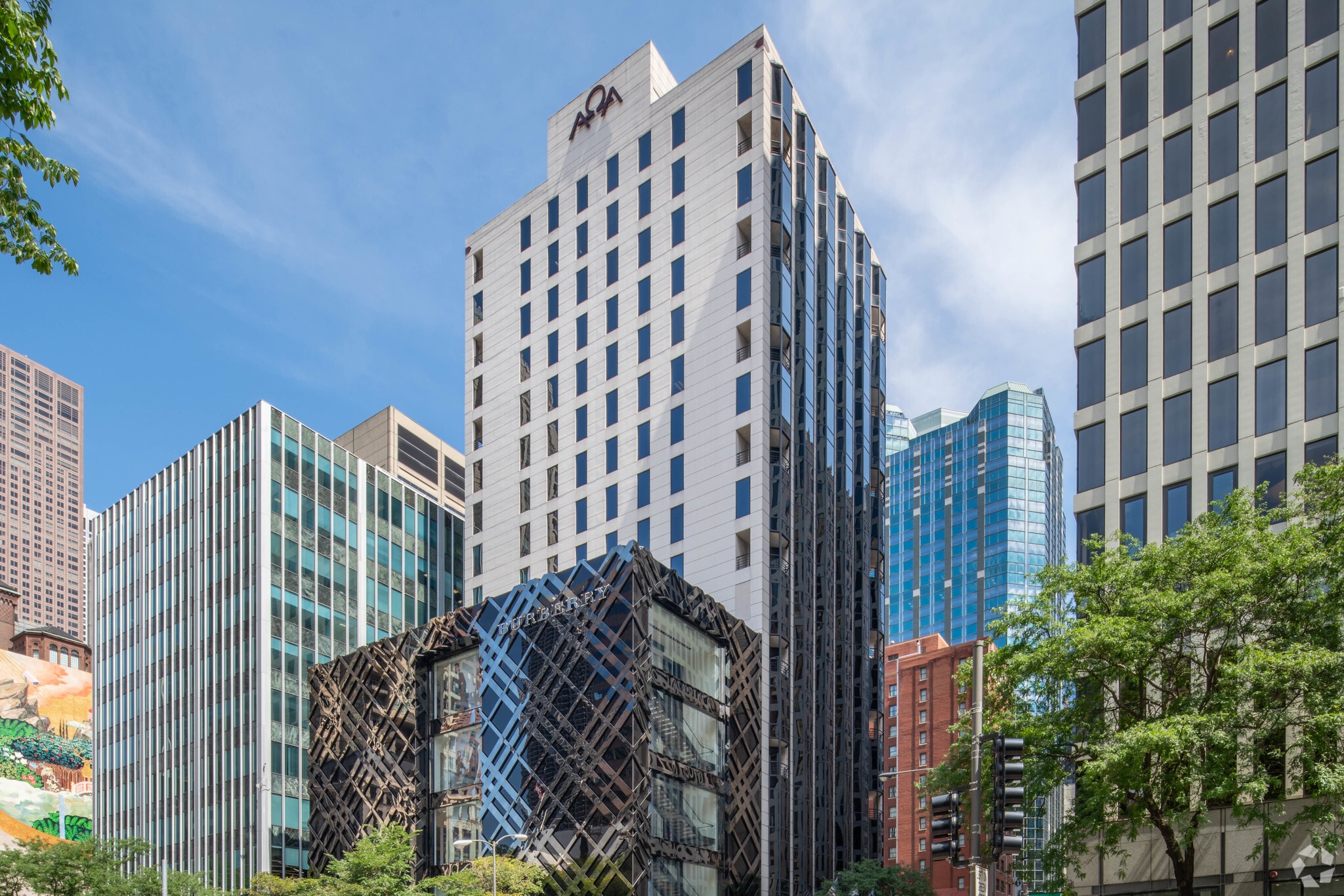 142 E Ontario St, Chicago, IL for lease Building Photo- Image 1 of 12