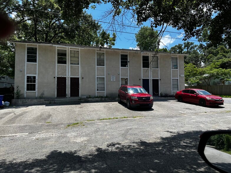 2139 Aberdeen Ave, North Charleston, SC à vendre - Photo du bâtiment - Image 2 de 3