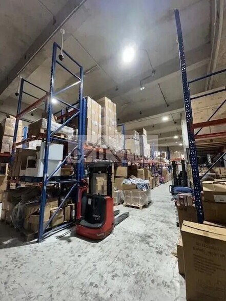 Industriel dans Pantin à louer - Photo intérieure - Image 2 de 4