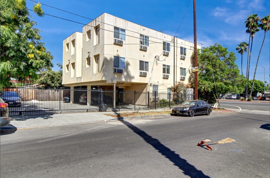 5073 Huntington Dr N, Los Angeles, CA for sale - Building Photo - Image 1 of 1