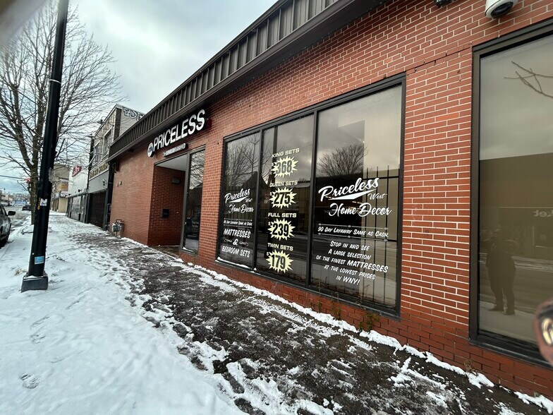 118 Grant St, Buffalo, NY à louer - Photo du bâtiment - Image 3 de 20