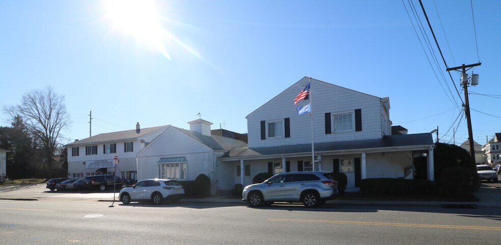 515 Lexington Ave, Clifton, NJ à vendre - Photo du bâtiment - Image 3 de 11