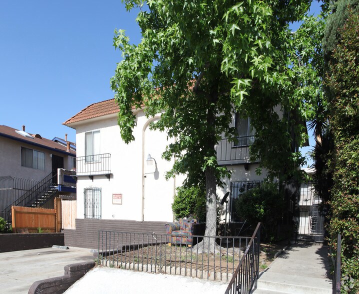 4254 Highland Ave, San Diego, CA à vendre - Photo du bâtiment - Image 3 de 11