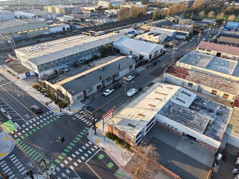 725 Gilman St, Berkeley, CA for lease - Aerial - Image 3 of 9