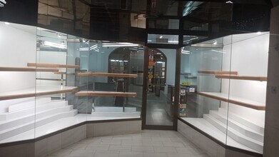 Retail in Sant Pere de Vilamajor, Barcelona for lease Interior Photo- Image 1 of 3