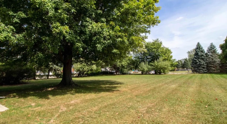 3473 Vienna Rd, Clio, MI for sale - Primary Photo - Image 1 of 4