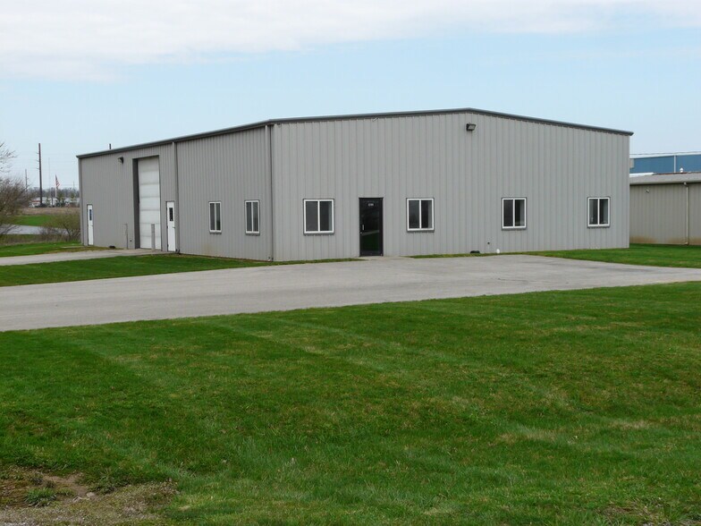 1200 NW N St, Richmond, IN à louer - Photo du bâtiment - Image 1 de 19