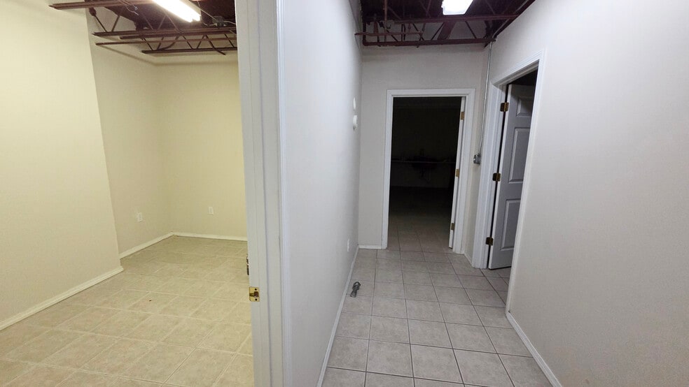 4808 Forman Rd, Affton, MO for lease - Building Photo - Image 2 of 7