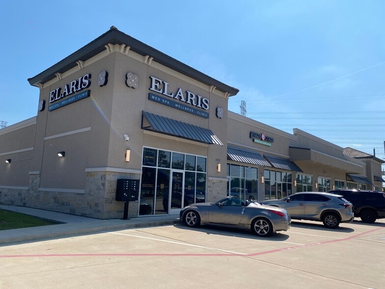 12254 Queenston Blvd, Houston, TX for sale - Building Photo - Image 2 of 12