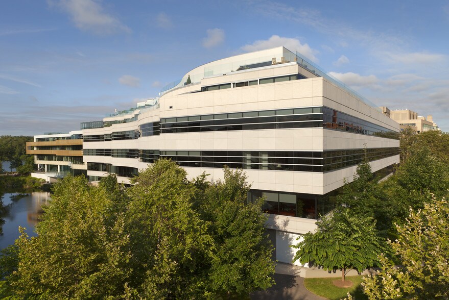 2900 K St NW, Washington, DC à louer - Photo du bâtiment - Image 2 de 38