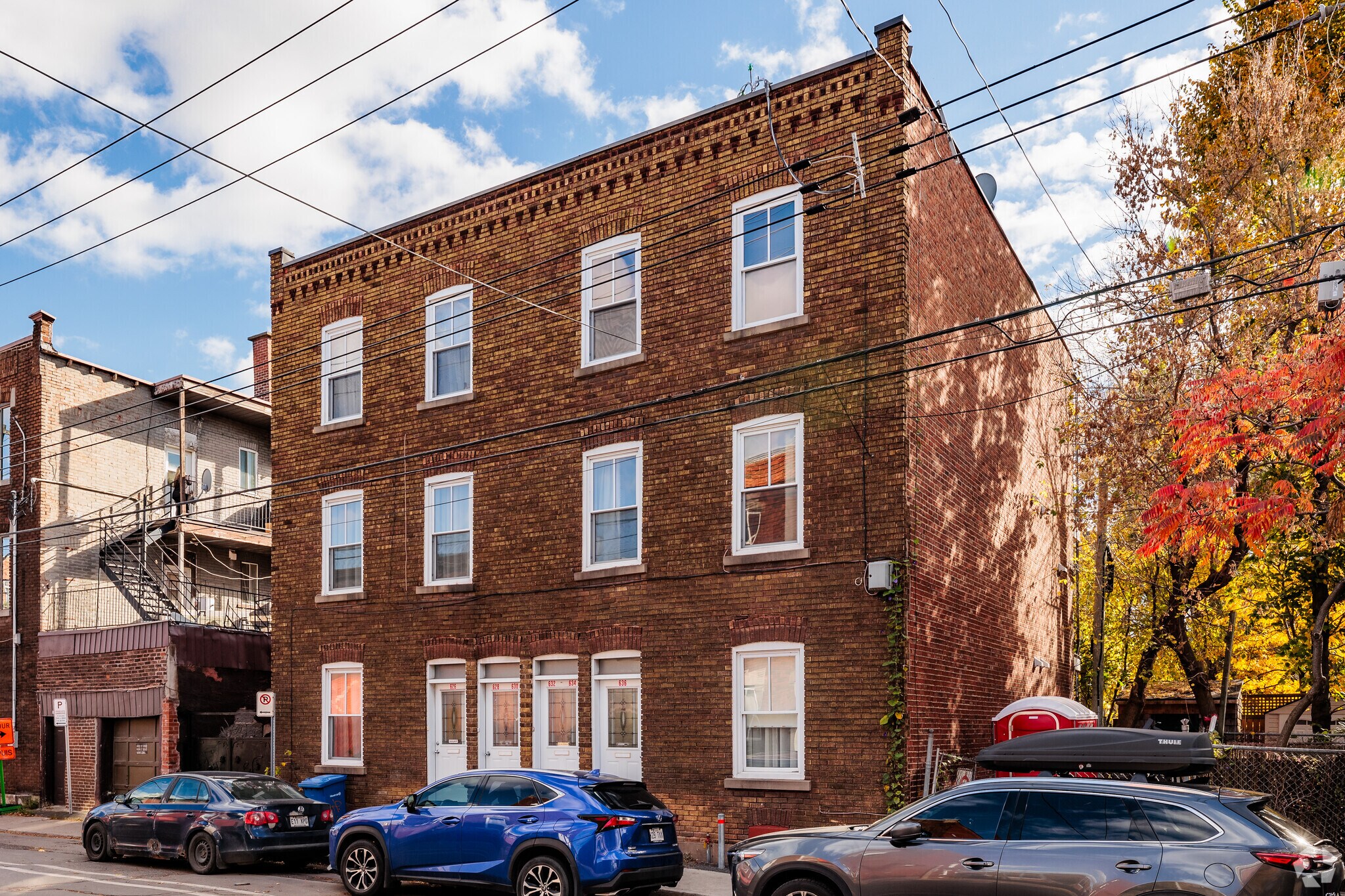 626-636 Rue Hickson, Verdun, QC for sale Primary Photo- Image 1 of 1