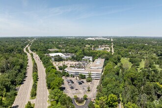 40900 Woodward Ave, Bloomfield Hills, MI - AERIAL  map view