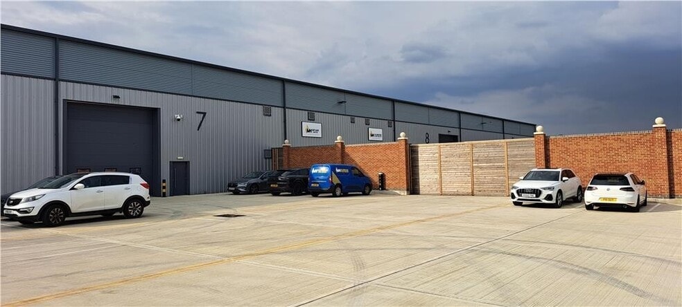 Broadmead Rd, Stewartby for lease - Building Photo - Image 1 of 2