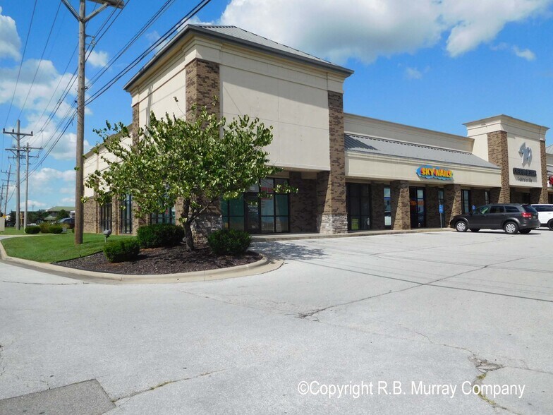 3405 E Battlefield, Springfield, MO à louer - Photo du bâtiment - Image 3 de 4