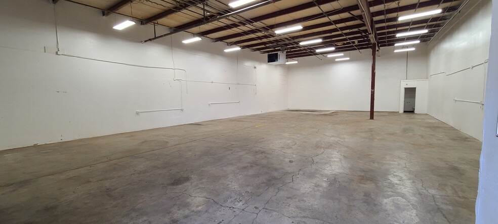 2443-2455 McGilchrist St SE, Salem, OR for lease - Building Photo - Image 2 of 10