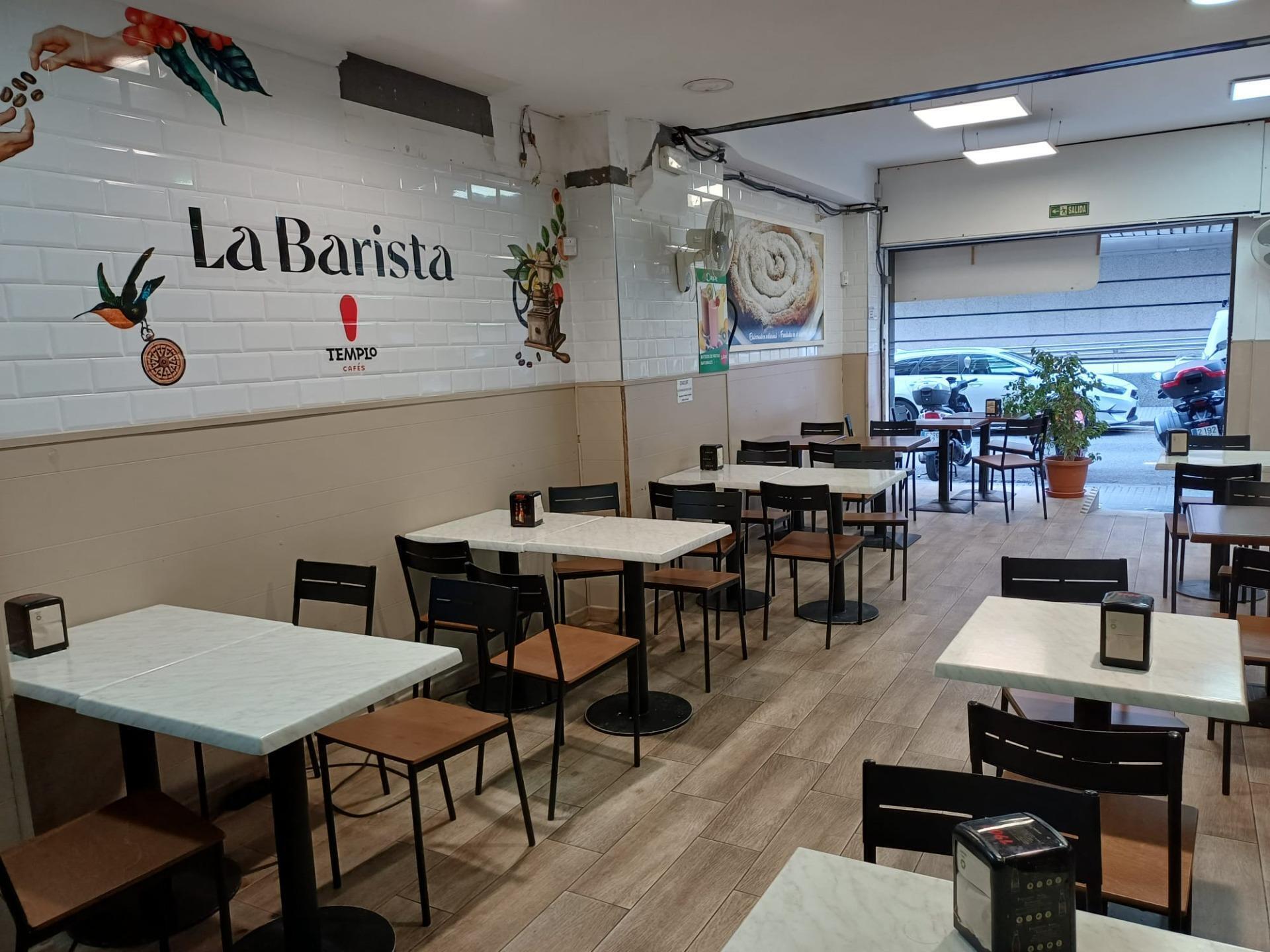 Retail in Palma, Islas Baleares for lease Primary Photo- Image 1 of 9