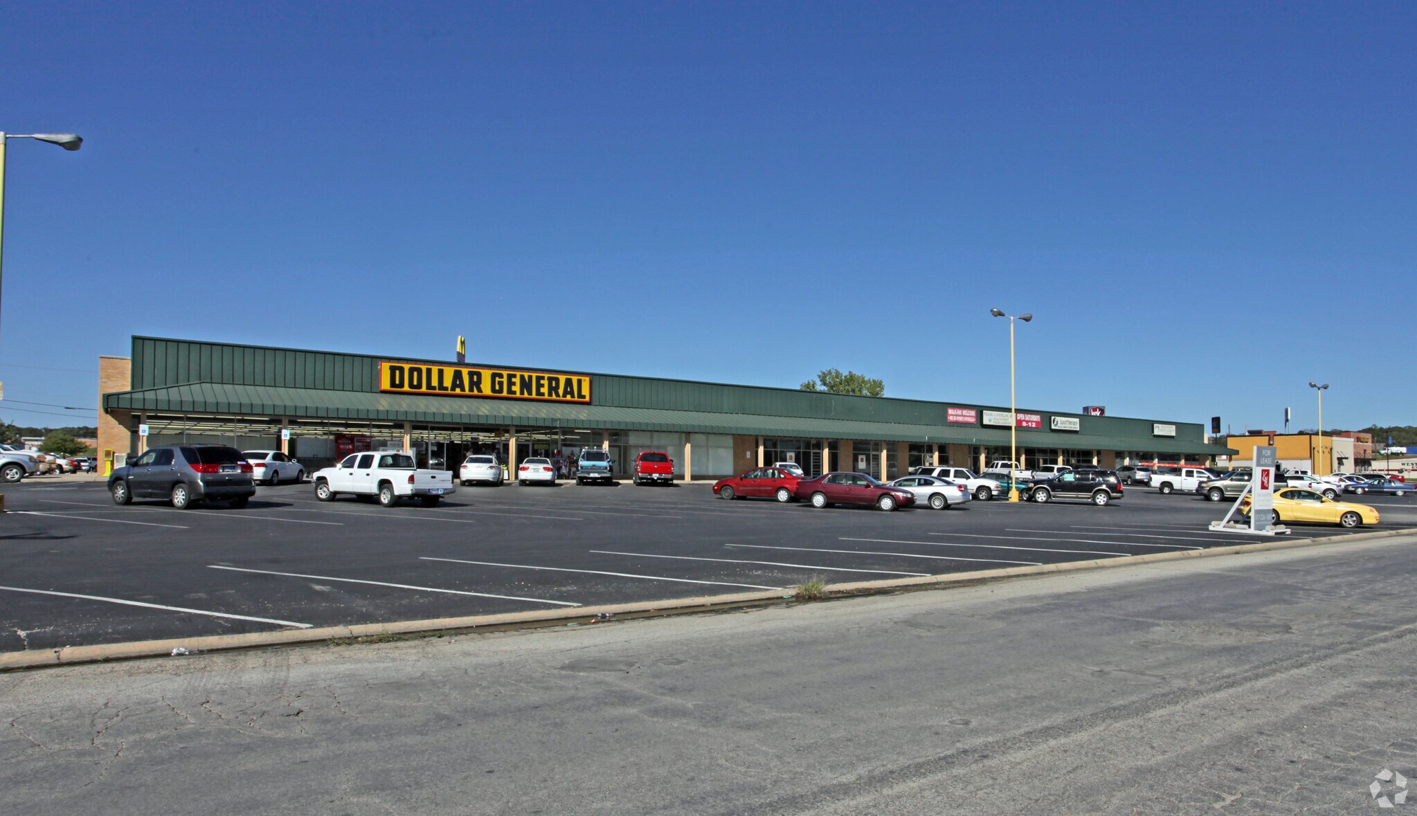 117-147 Industrial Ave, Azle, TX for sale Primary Photo- Image 1 of 1