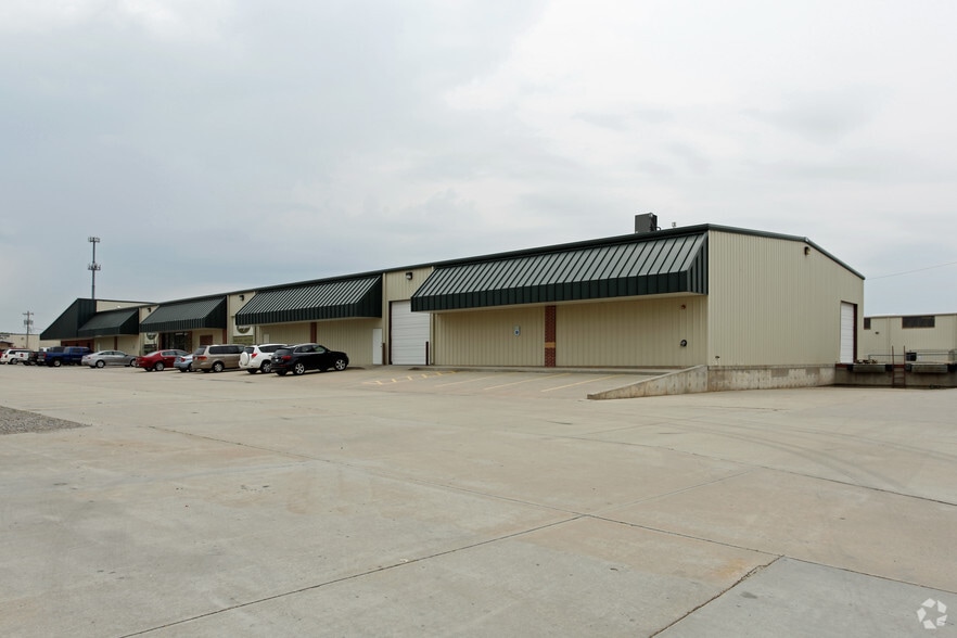 2001 S Broadway St, Oklahoma City, OK for sale - Building Photo - Image 2 of 2