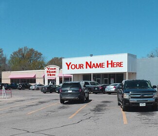 Plus de détails pour 650 Bonham St, Paris, TX - Commerce de détail à louer