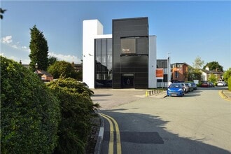 Beech Ln, Wilmslow à louer Photo du bâtiment- Image 1 de 5