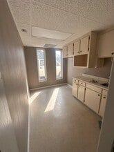 1405 Old Grove Rd, Greenville, SC à vendre Photo intérieure- Image 2 de 4