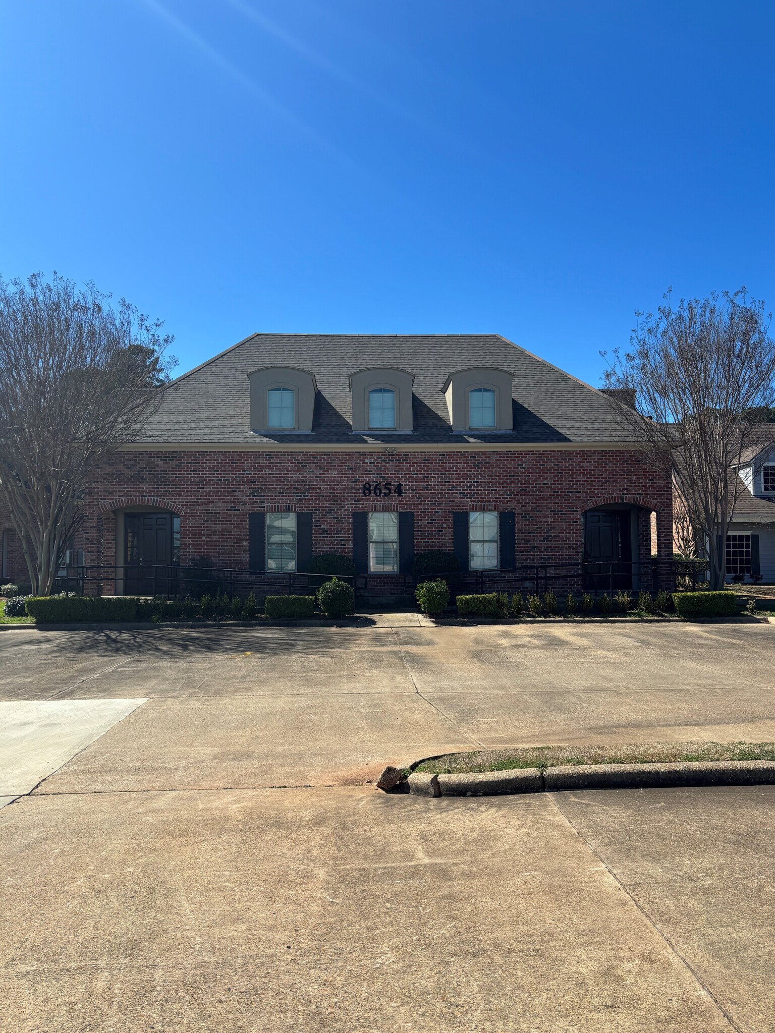 8654 Business Park Dr, Shreveport, LA for lease Building Photo- Image 1 of 3