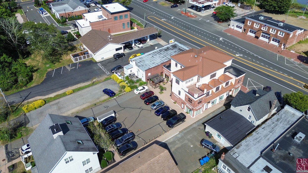 670 Boston Post Rd, Madison, CT for lease - Building Photo - Image 3 of 20