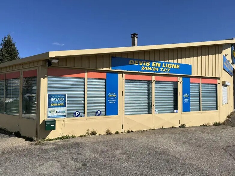 8 Avenue De Jallieu, L'Isle-d'Abeau à vendre - Photo du bâtiment - Image 3 de 9