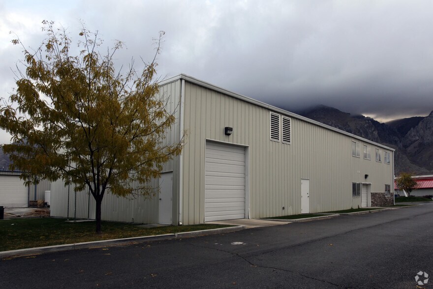 993 N 450 W, Springville, UT à louer - Photo du bâtiment - Image 3 de 11