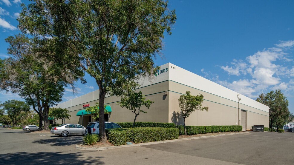 2998 Alvarado St, San Leandro, CA à louer - Photo du bâtiment - Image 2 de 15