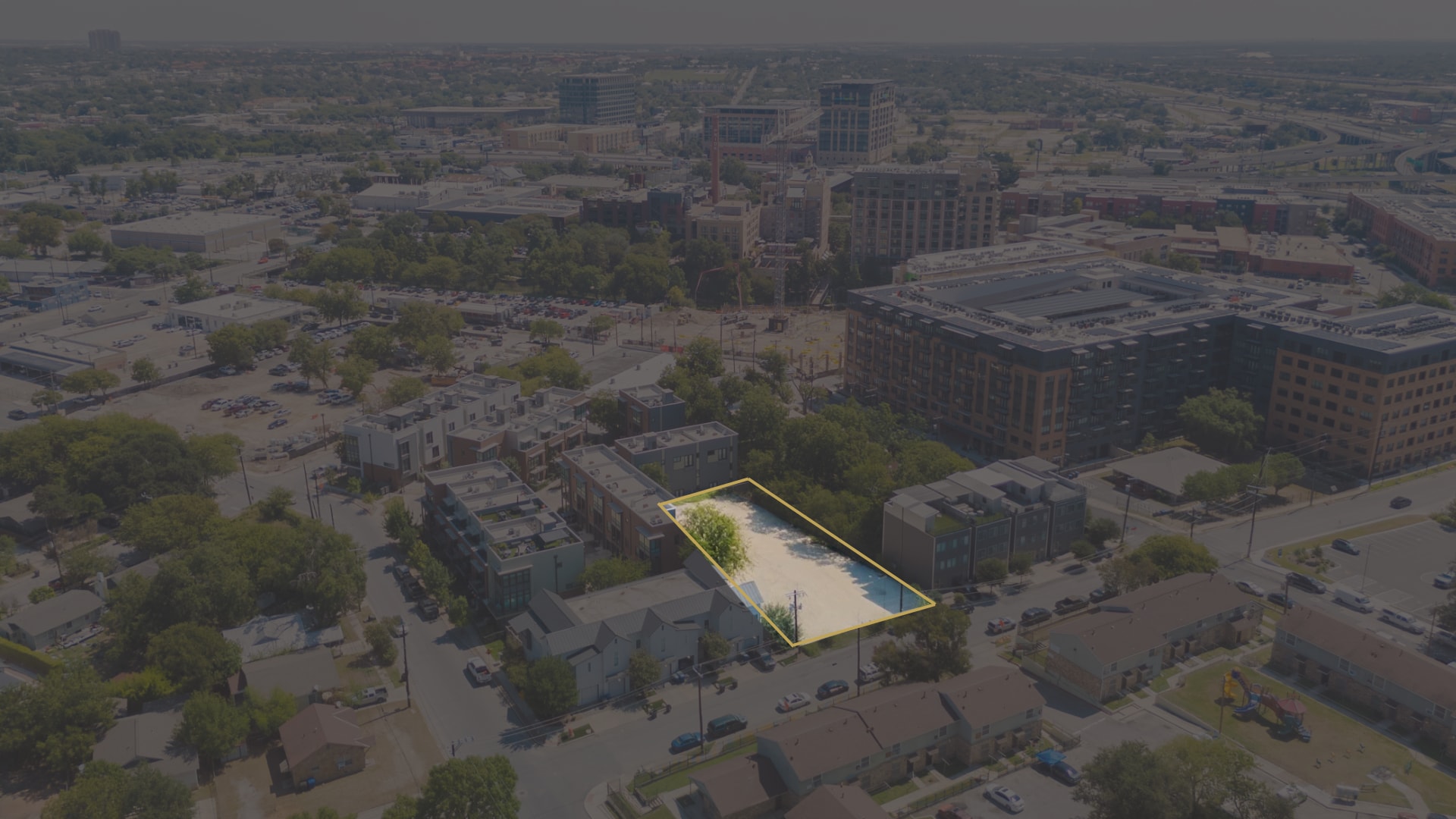 811 E Park Ave, San Antonio, TX for sale Primary Photo- Image 1 of 6