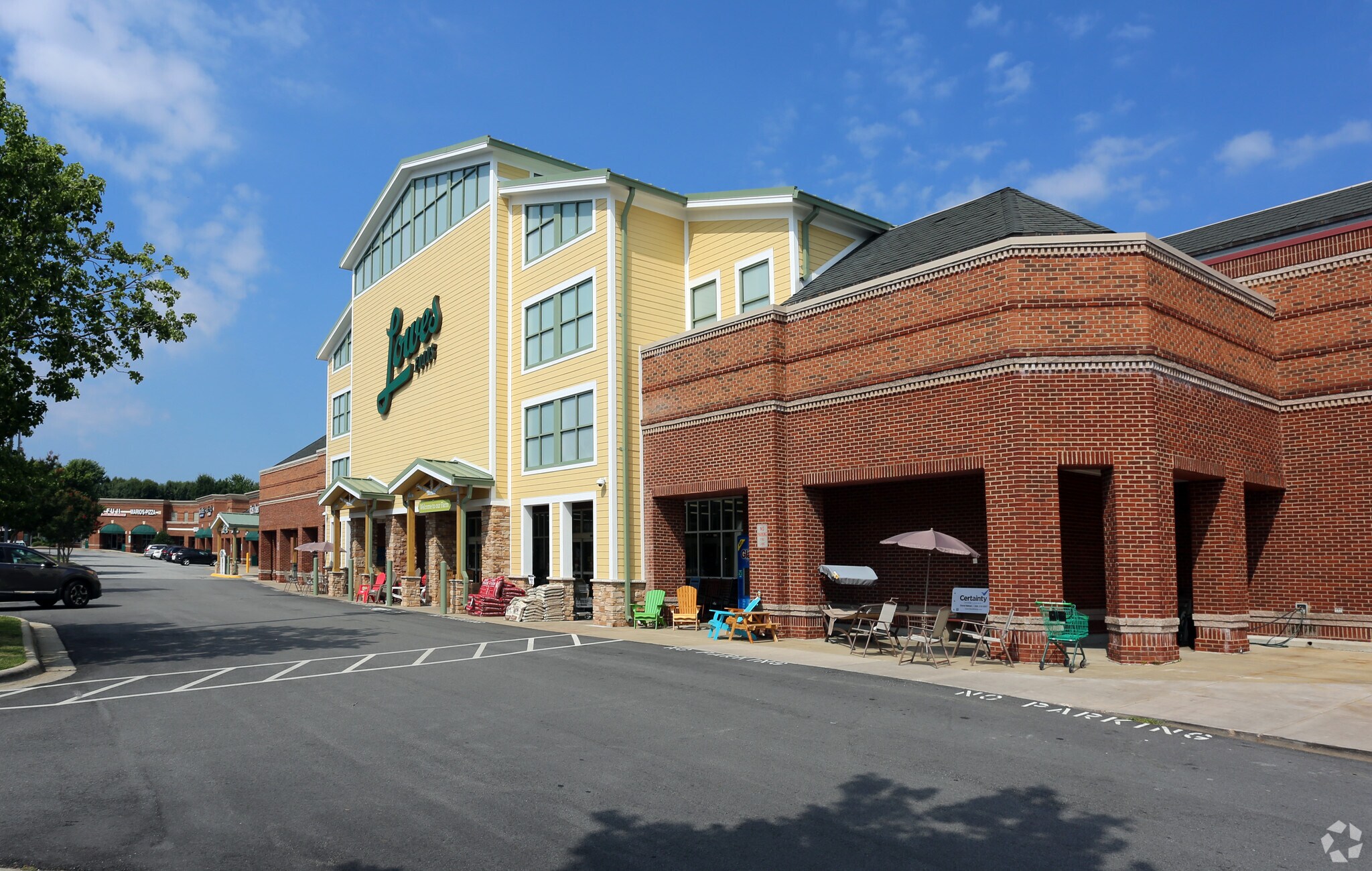 1571-1581 New Garden Rd, Greensboro, NC à vendre Photo du bâtiment- Image 1 de 1