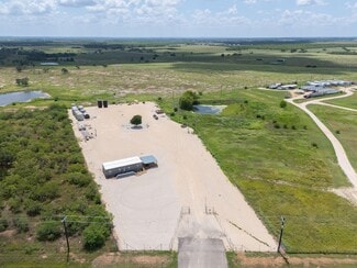 More details for 804 Highway 304, Gonzales, TX - Office for Sale