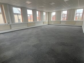 Cavendish Ct, Doncaster for lease Interior Photo- Image 1 of 4