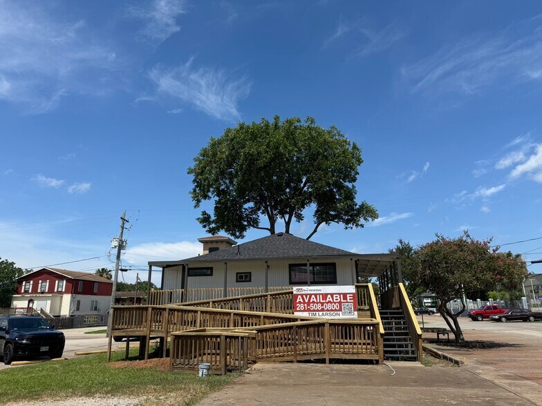 405 8th St, Kemah, TX for sale - Building Photo - Image 2 of 26