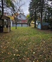1154 Queens Blvd, Kitchener, ON à vendre - Photo du bâtiment - Image 2 de 6