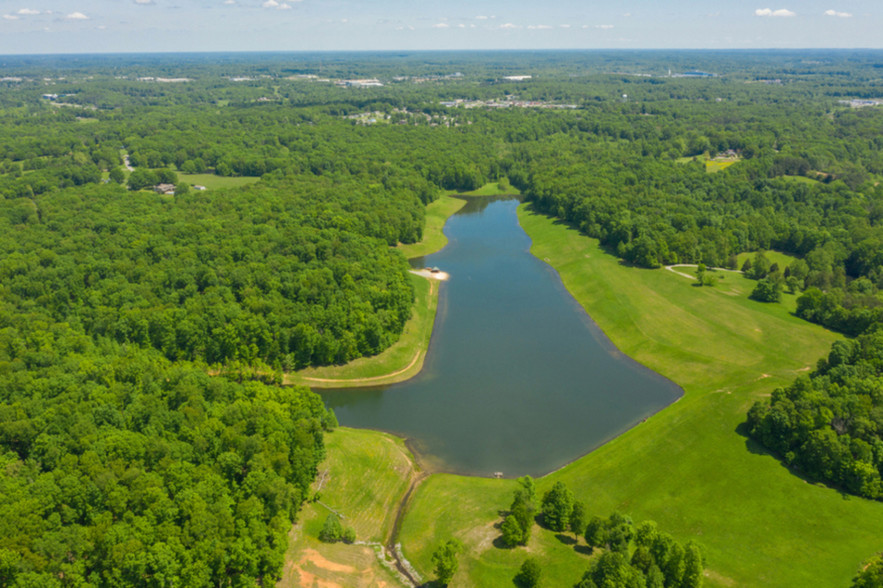 1451 Pamona Rd, Dickson, TN for sale - Aerial - Image 1 of 1