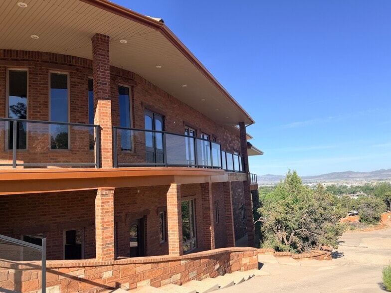 1125 N Hovi Hills Dr, Cedar City, UT for sale - Building Photo - Image 3 of 4