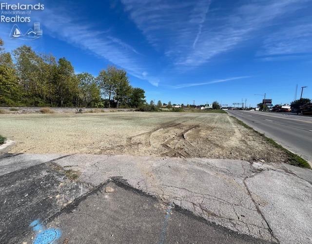 2100 W State St, Fremont, OH for sale - Primary Photo - Image 1 of 1