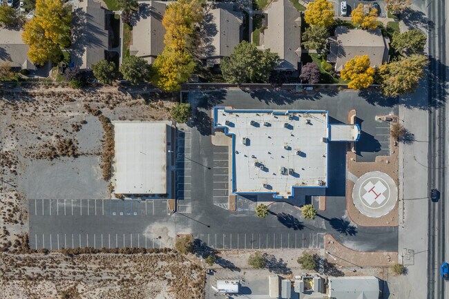 Plus de détails pour 1501-1503 E Calvada Blvd, Pahrump, NV - Bureau à vendre