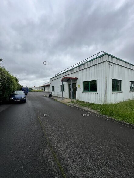 Industrial in Mitry-Mory for lease - Building Photo - Image 3 of 4