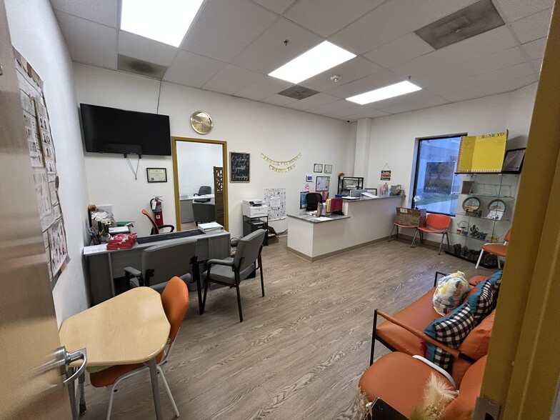 6855 Deerpath Rd, Elkridge, MD for lease - Building Photo - Image 3 of 8