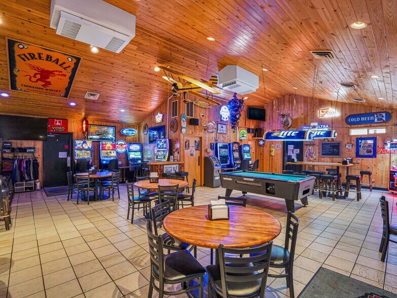 142 S Main St, Jefferson, OR à vendre - Photo principale - Image 2 de 16