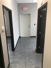 5625 S 59th West Ave, Tulsa, OK for lease Interior Photo- Image 1 of 9