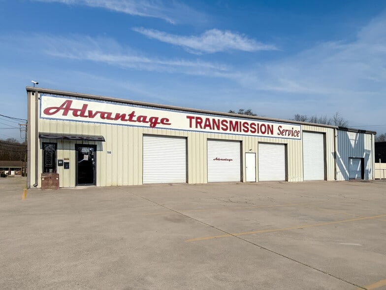 780 N Church St, Spartanburg, SC à vendre - Photo principale - Image 1 de 34