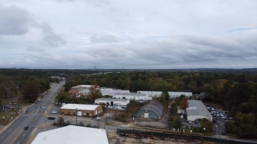 7523 Colonel Glenn Rd, Little Rock, AR à vendre - Photo du bâtiment - Image 1 de 13