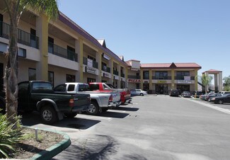 Plus de détails pour 500 S State St, San Jacinto, CA - Commerce de détail à louer