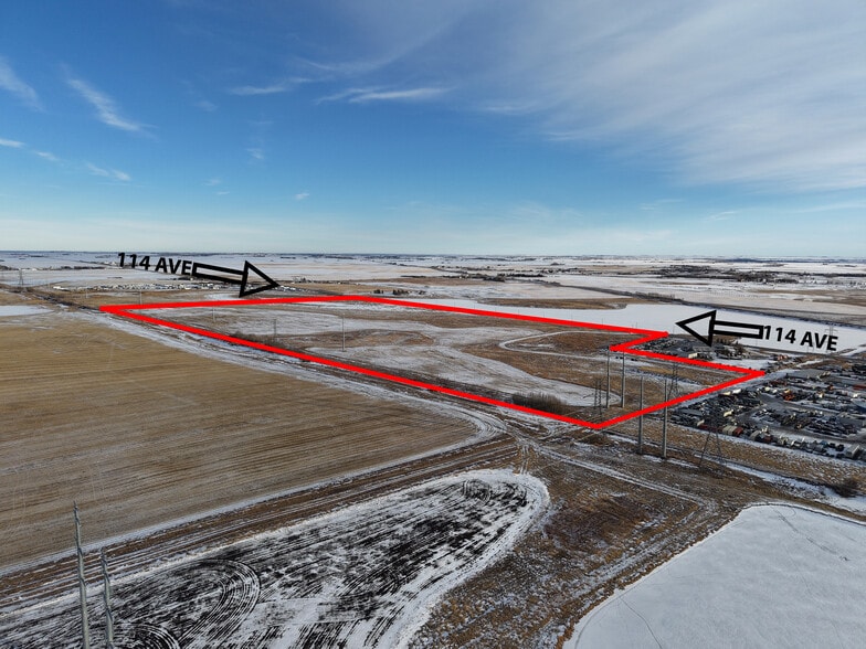 10600 114 Av SE, Calgary, AB for sale - Aerial - Image 3 of 8